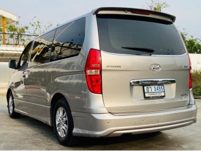 2015 HYUNDAI H1 DELUXE 2.5 DESEL เครดิตดีฟรีดาวน์ รูปที่ 6