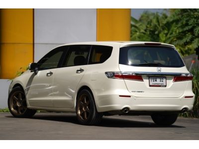 2012 HONDA ODYSSEY 2.4 JP รูปที่ 6