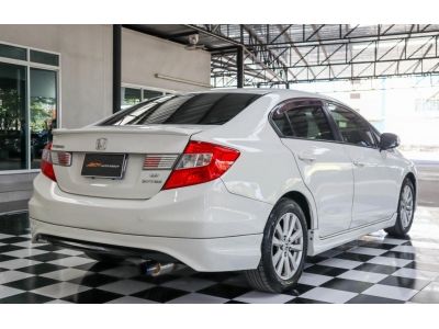 ฟรีทุกค่าดำเนินการ✨ดอกเบี้ยเริ่มต้นเพียง 2.69%✨HONDA CIVIC FB 1.8 E รูปที่ 6