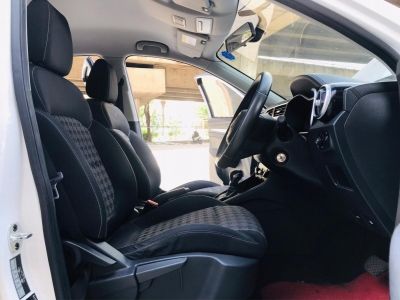 MG ZS 1.5 X Sunroof i-Smart auto ปี 2018 รูปที่ 6