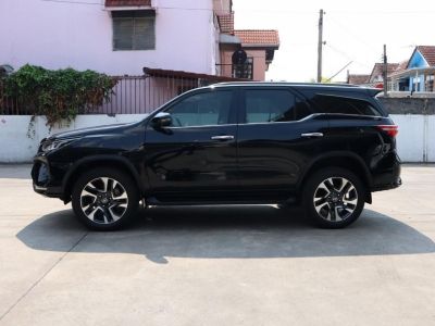 ฟรีดาวน์ Fortuner 2.8 Legender 4WD A/T ปี 20 รถทดลองขับจากโตโยต้ามอเตอร์ รูปที่ 6