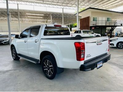 2019 ISUZU D-Max 3.0 Stealth Hi-Lander Doublecab 2WD เกียร์ออโต้ AT เครดิตดีฟรีดาวน์ รูปที่ 6