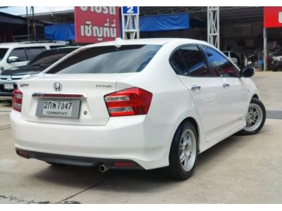 2013 Honda City 1.5V Cng โรงงาน รูปที่ 6