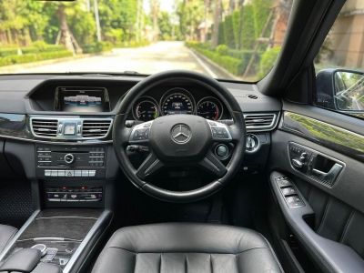 2016 Mercedes-Benz E300 Bluetec Hybrid รูปที่ 6