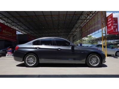 2016 BMW 320i โฉมใหม่ F30 Luxury รถหรูสภาพสวยจัด รูปที่ 6