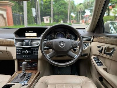 2010 Mercedes-Benz E200 CGI 1.8 ELEGANCE รูปที่ 6