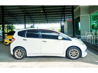 HONDA JAZZ 1.5S I-VTEC เกียร์AT ปี10 รูปที่ 6