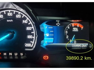 Ford Everest 2.2 ปี 2017 Titanium  SUV SUNROOF รถบ้านมือเดียว ไมล์น้อย รูปที่ 6