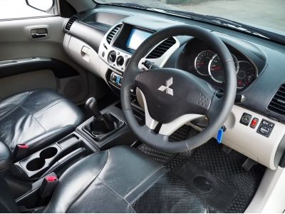 MITSUBISHI TRITON 2.4 GLS PLUS DOUBBLECAB รูปที่ 6