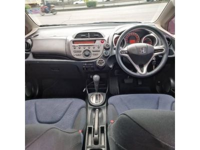 Honda jazz 1.5V ivtec ปี 2013 Minor change รูปที่ 6