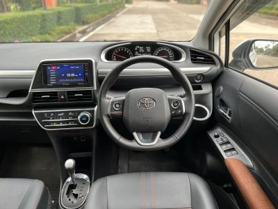 2019 TOYOTA SIENTA 1.5 V รูปที่ 6