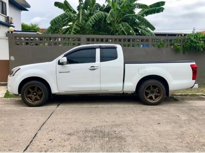 Isuzu Dmax 1.9L Space Cab (แคปเตี้ย) ดีเซล เกียร์ธรรมดา สีขาว ปี2019 (ไม่รวมทะเบียน) รูปที่ 6