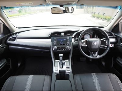 HONDA CIVIC FC 1.8 E i-VTEC ปี 2017 รูปที่ 6