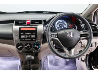 Honda City 1.5 V A/T ปี 2014 รูปที่ 6