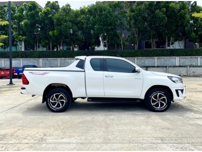 Toyota Hilux Revo 2.4 TRD Smart Cab Prerunner A/T ปี 2016 รูปที่ 6