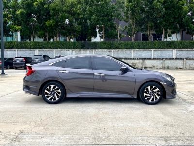 Honda Civic Fc 1.8EL A/T ปี2018 รูปที่ 6