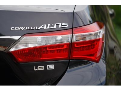 2015 TOYOTA ALTIS 1.8 E A/T สีดำ รูปที่ 6