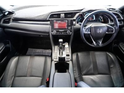 Honda Civic Fc 1.8EL ปี 2020 ไมล์ 30,××× km. รถสวยจัด ฟรีดาวน์ได้ รูปที่ 6