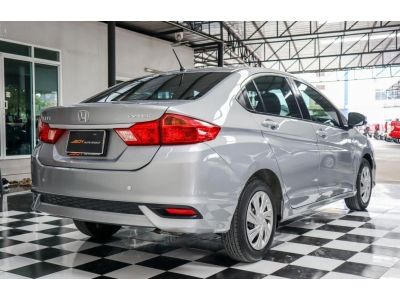 ฟรีทุกค่าดำเนินการ✨ดอกเบี้ยเริ่มต้นเพียง 2.69%✨HONDA CITY 1.5 S 2019 รูปที่ 6