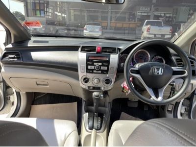 Honda New City 1.5iVtec  2011 Auto รูปที่ 6