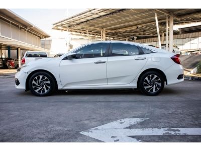 Honda Civic 1.8 EL ปี 2018 รูปที่ 6