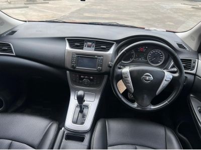 2013 NISSAN PULSAR Hatch 1.8V SUNROOF รูปที่ 6