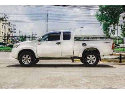 Toyota Hilux vigo 2.5G prerunnerCabดีเซลปี2015ราคา449000บาท รูปที่ 6