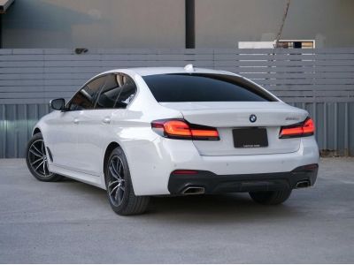 2021 BMW Series 5 520d 2.0 M Sport LCI รูปที่ 6