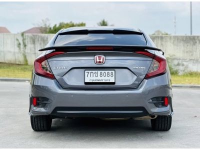 2018 Honda Civic FC 1.8E ดอกเบี้ยพิเศษสำหรับ ลูกค้าเครดิตดี เริ่มต้น 2.79 รูปที่ 6
