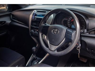 โตโยต้าชัวร์ ฟรีดาวน์  Toyota Yaris 1.2 J A/T ปี 2017 รูปที่ 6