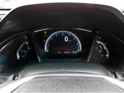 HONDA CIVIC 1.5 TURBO CC. ปี 2017 สี ดำ เกียร์ Auto รูปที่ 6