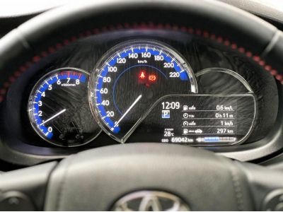 TOYOTA YARIS ATIV 1.2 S CVT A/T ปี 2017 รูปที่ 6