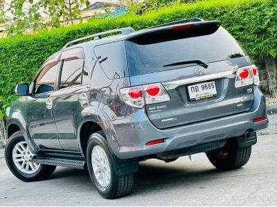 Toyota FORTUNER 3.0 V 4WD รูปที่ 6