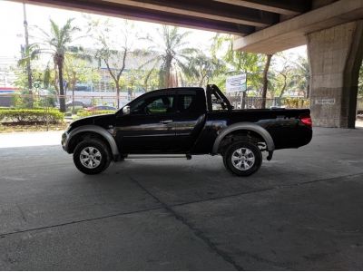 MITSUBISHI Triton 2.4 GLS PLUS เกียร์ธรรมดา ปี 2013 สีดำ รูปที่ 6