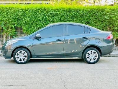 Mazda2 1.5 Groov 4ประตู ปี 2011 รูปที่ 6