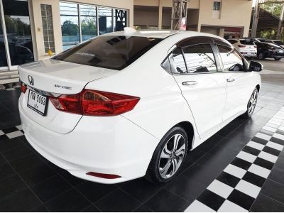 2015 Honda CITY 1.5 SV i-VTEC รถเก๋ง 4 ประตู ออกรถ9บาท รูปที่ 6