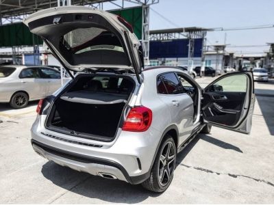 รถหรูสวยใหม่มากไมล์น้อยสุดในตลาด BENZ GLA250  2.0 Sunroof  SUV  2016 รูปที่ 6