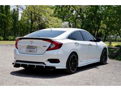 HONDA CIVIC FC 1.5 TURBO RS ปี2019จด2020 รถบ้านมือเดียวป้ายแดง รูปที่ 6