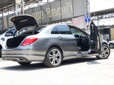 รถบ้านหรูสภาพสวย Mecerdes Benz C 350E  Avangard ปี 2017 รูปที่ 6