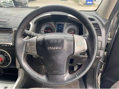 รถบ้ารสวยน่าใช้ ISUZU MU-X 3.0 VGS DVD Navi 2WD 2015 รูปที่ 6