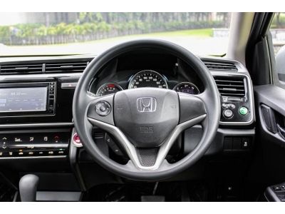 Honda City 1.5V Plus เกียร์ออโต้ ปี2017 สีบร์อนเงิน รูปที่ 5