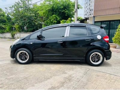 Honda Jazz 1.5V (MNC) Auto ปี 2011 รูปที่ 6