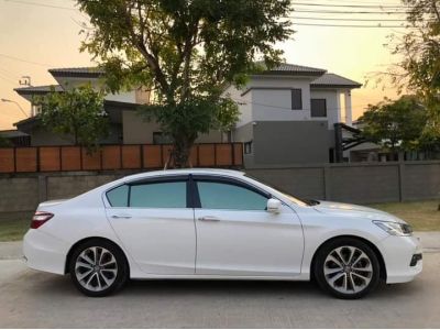 HONDA ACCORD 2.0 EL A/T ปี 2016 รูปที่ 6