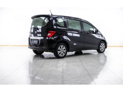 2013 HONDA FREED 1.5 SE MNC   ผ่อน 3,930 บาท 12 เดือนแรก รูปที่ 6