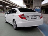 Honda Civic 1.8 E AT  ปี 2012 3400-150 เพียง 319,000 บาท เครดิตดีฟรีดาวน์ ซื้อสดไม่เสียแวท ✅ มือเดียว ไม่เคยติดแก็ส ✅ เครื่องยนต์เกียร์ช่วงล่างดี แอร์เย็นฉ่ำ ✅ จัดไฟแนนท์ได้ทั่วไทย . ✅สนใจติดต่อ086/43 รูปที่ 6