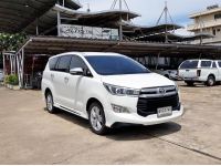 ปี 2017 TOYOTA INNOVA 2.8 V CC. สี ขาว เกียร์ Auto รูปที่ 6