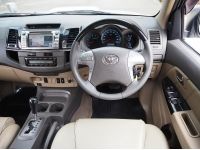 TOYOTA FORTUNER 3.0 V (CHAMP) ปี 2013 AUTO 5 SPEED สีขาวมุก(นิยมสุด) รูปที่ 6