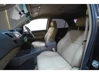 2013 Toyota Fortuner 2.5G auto รูปที่ 6