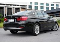 BMW 320d F30 Lci ปี 2018 ไมล์ 10x,xxx Km รูปที่ 6