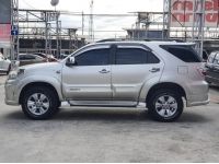 TOYOTA Fortuner 2.7V A/T เบนซิน ปี 2010 รถสวยขายถูก รูปที่ 6